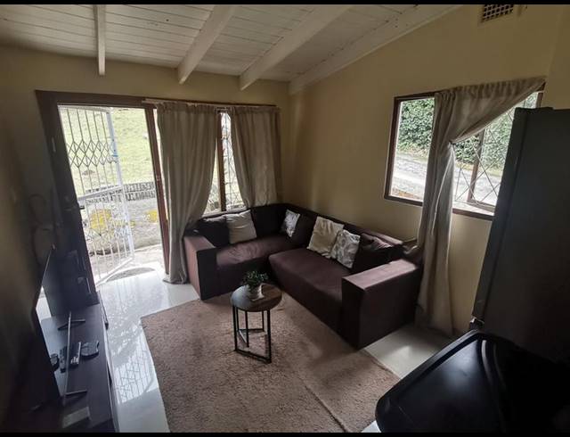 1 BEDROOM PROPERTY TO RENT IN BEREA WEST